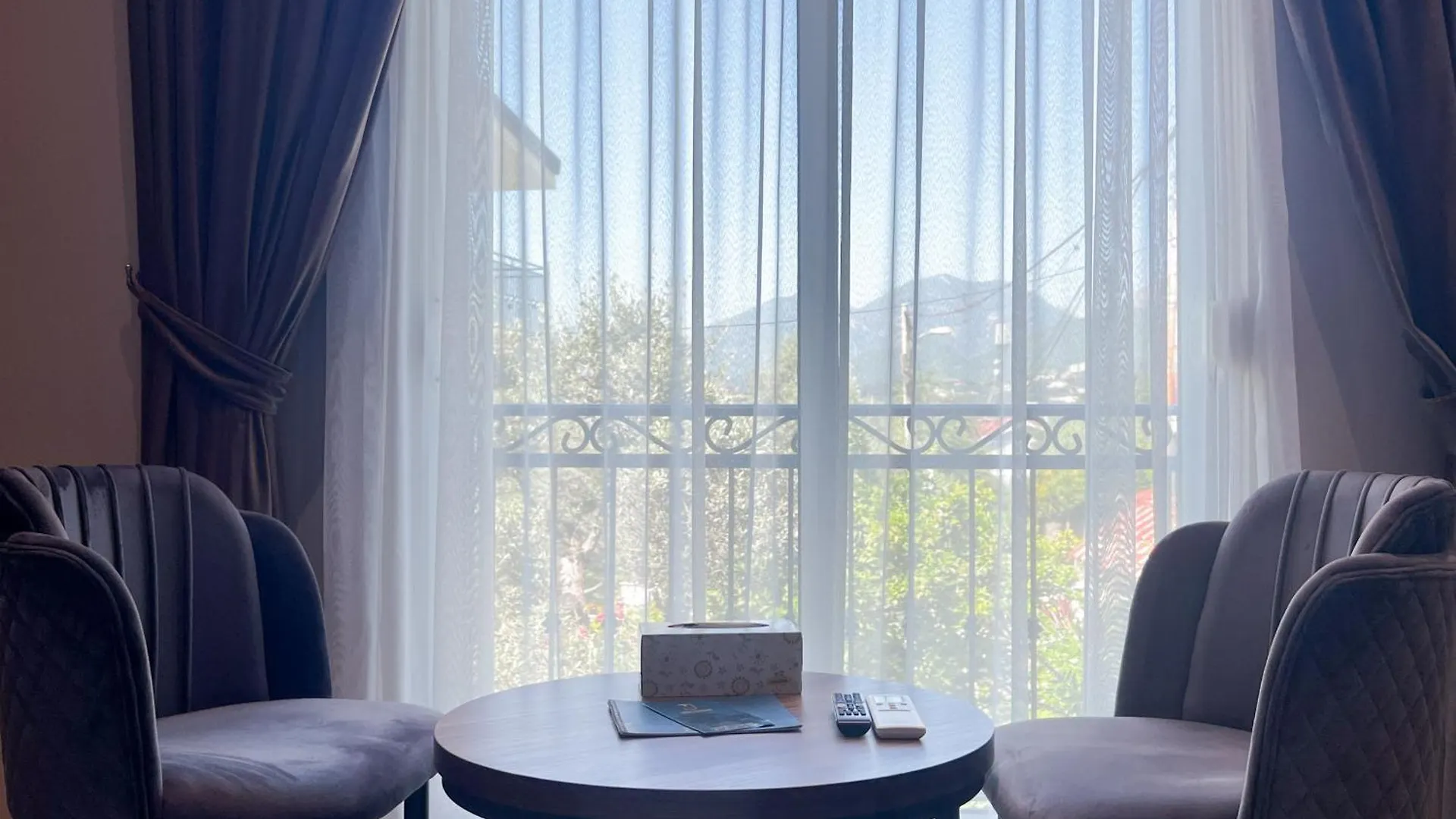 Jata Crown Hotel Tirana